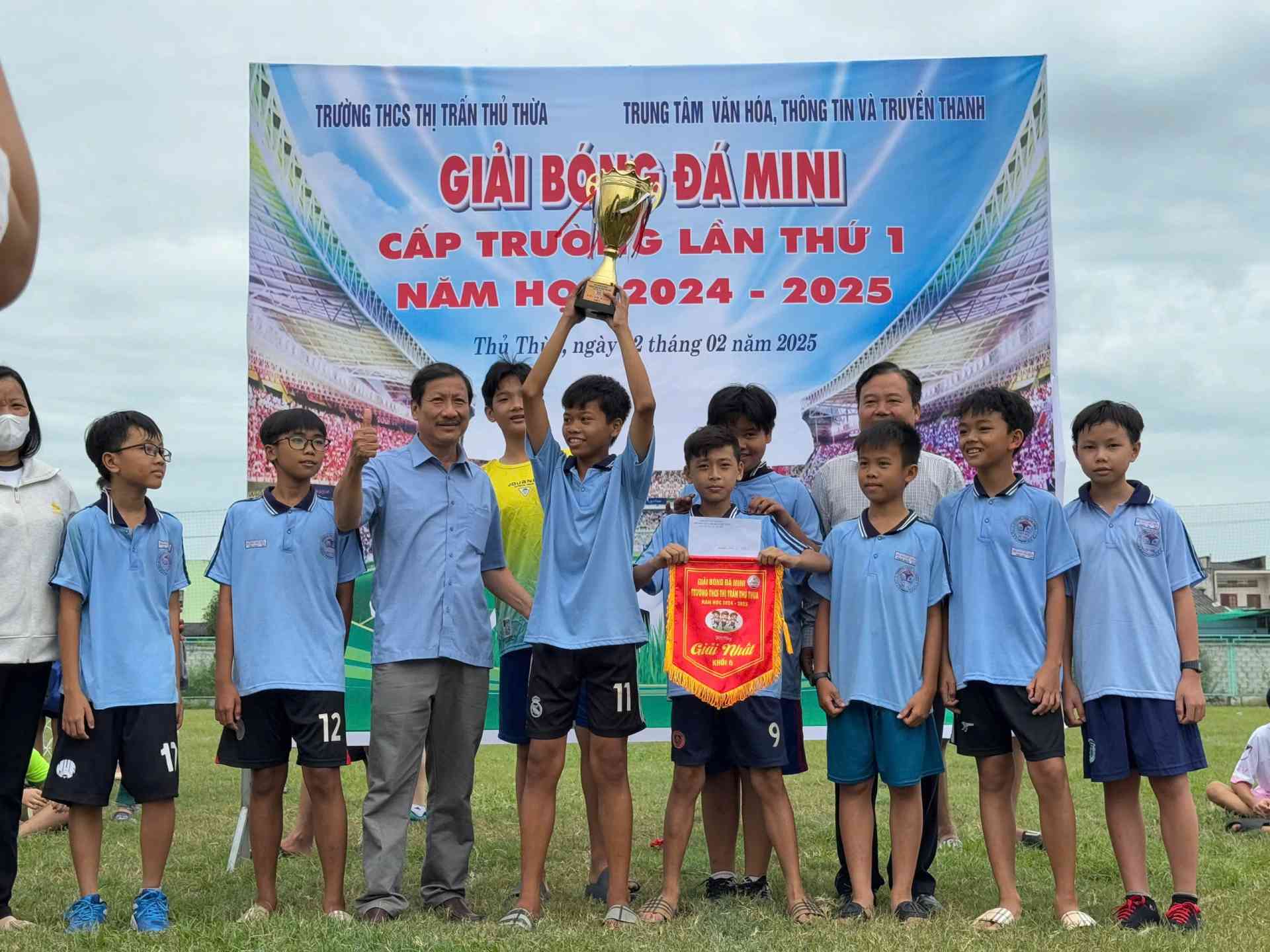 Đội vô địch 6.7